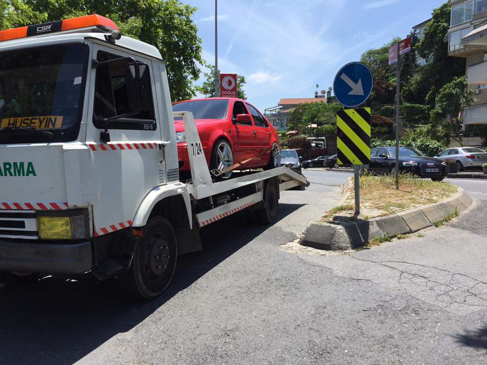 Başakşehir Oto Kurtarıcı Çekici Yol Yardım