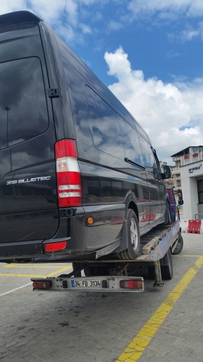 Sultanbeyli Oto Kurtarıcı Çekici Yol Yardım