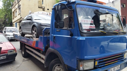 Çekmeköy Oto Kurtarıcı Çekici Yol Yardım